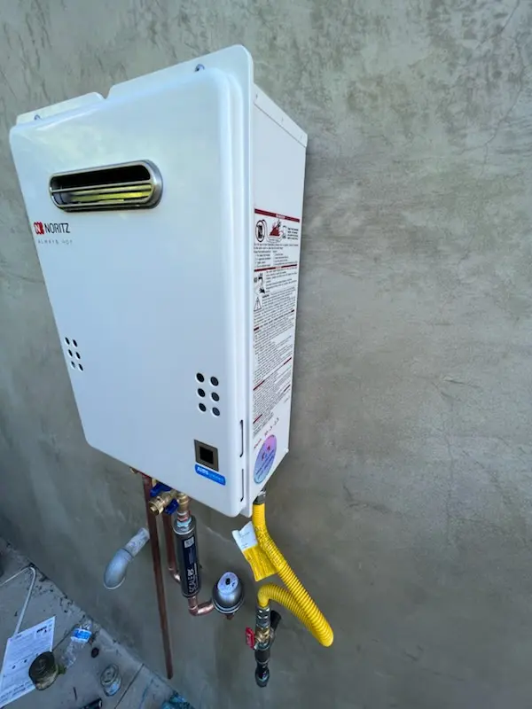 Tankless water heater installation for Browntown homes